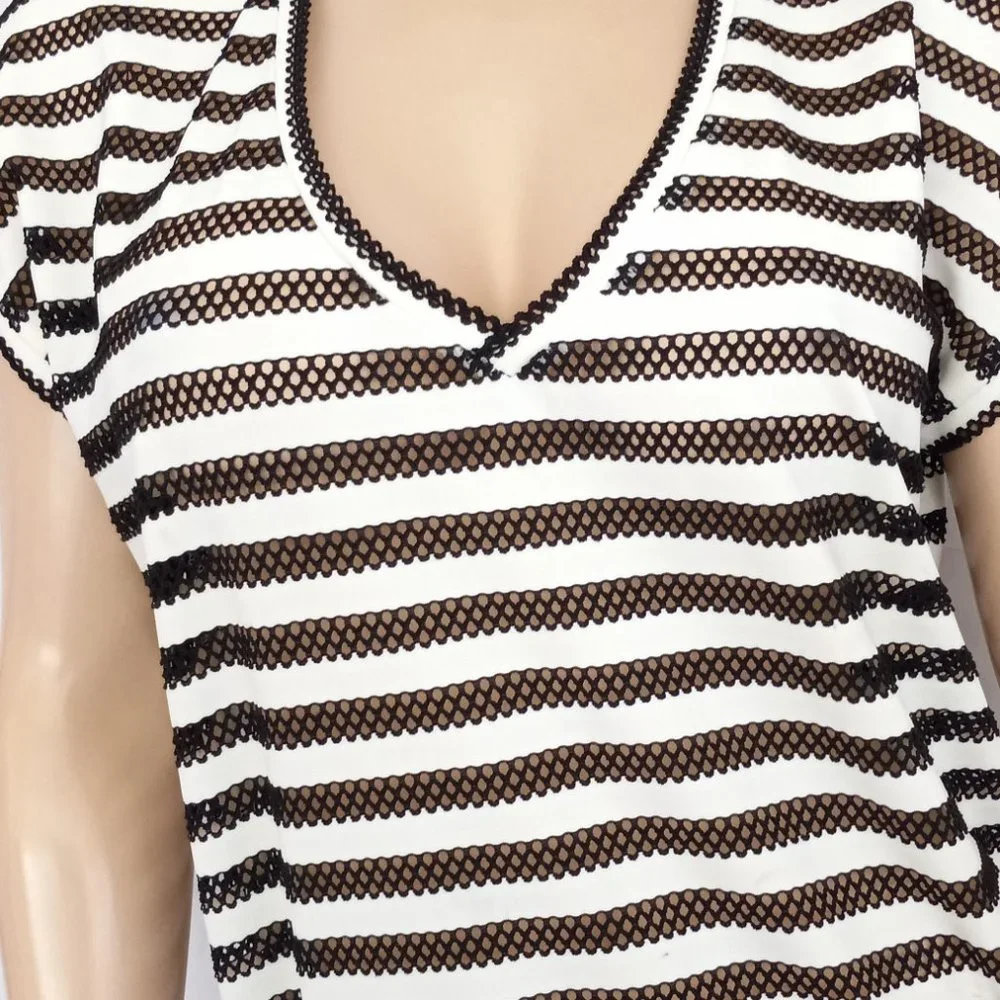 CALVIN KLEIN Black & White Striped Crochet Swim Cover Up Sz S/M - Picture 3 of 8
